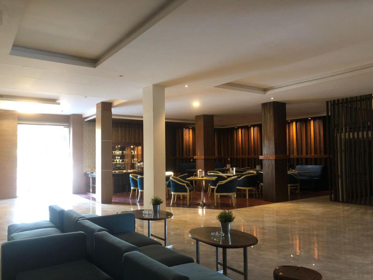 Hotel Aruni Ancol Jacarta Exterior foto